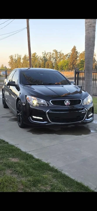 2016 Chevrolet SS - Image 2 of 7