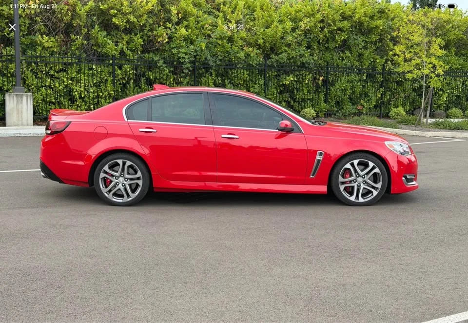 2016 Chevrolet SS - Image 2 of 8