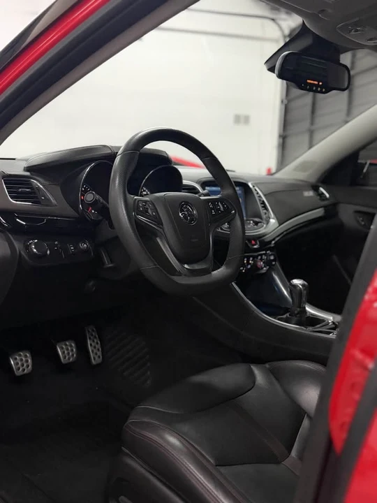 2016 Chevrolet SS - Image 10 of 20