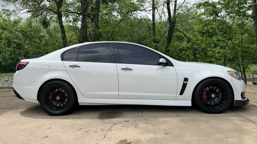 2016 Chevrolet SS - Image 2 of 20