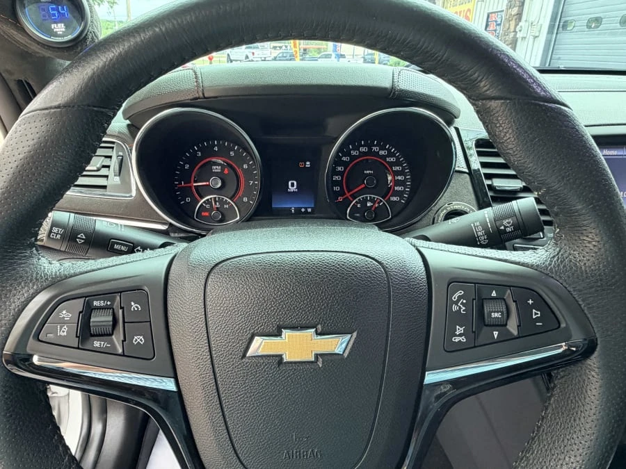 2016 Chevrolet SS - Image 15 of 20