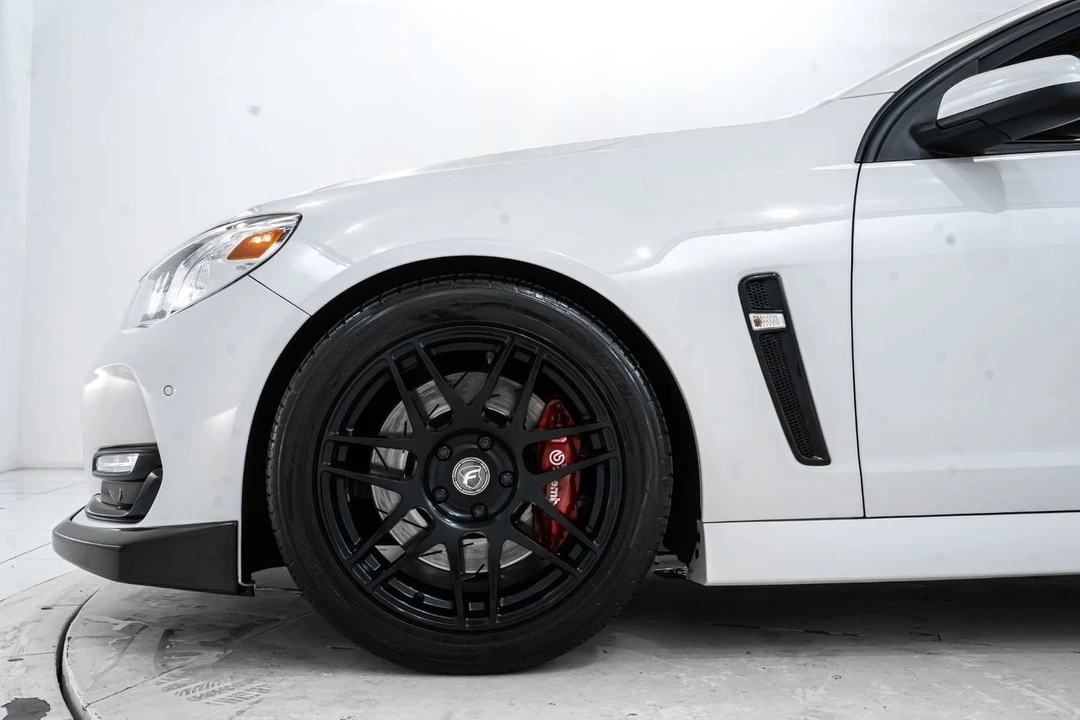 2016 Chevrolet SS - Image 14 of 31