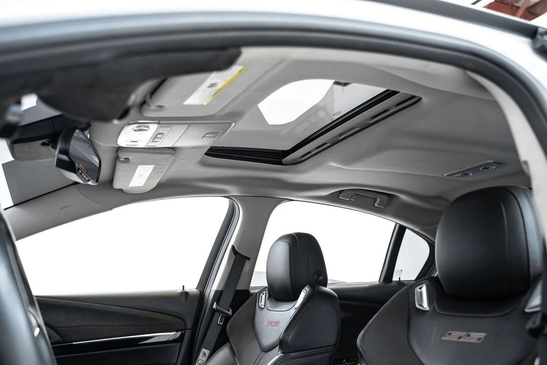 2016 Chevrolet SS - Image 19 of 31