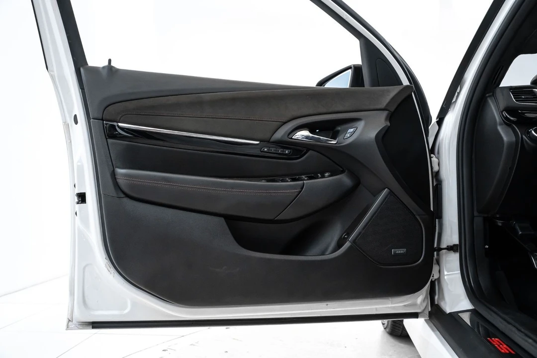 2016 Chevrolet SS - Image 15 of 31