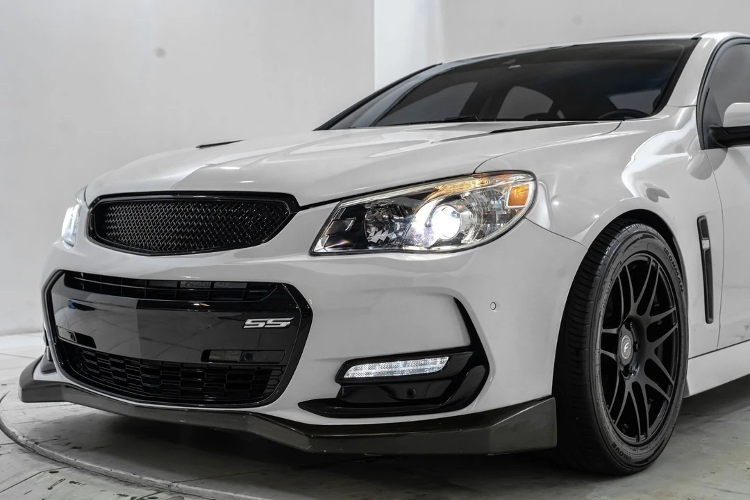2016 Chevrolet SS - Image 11 of 31