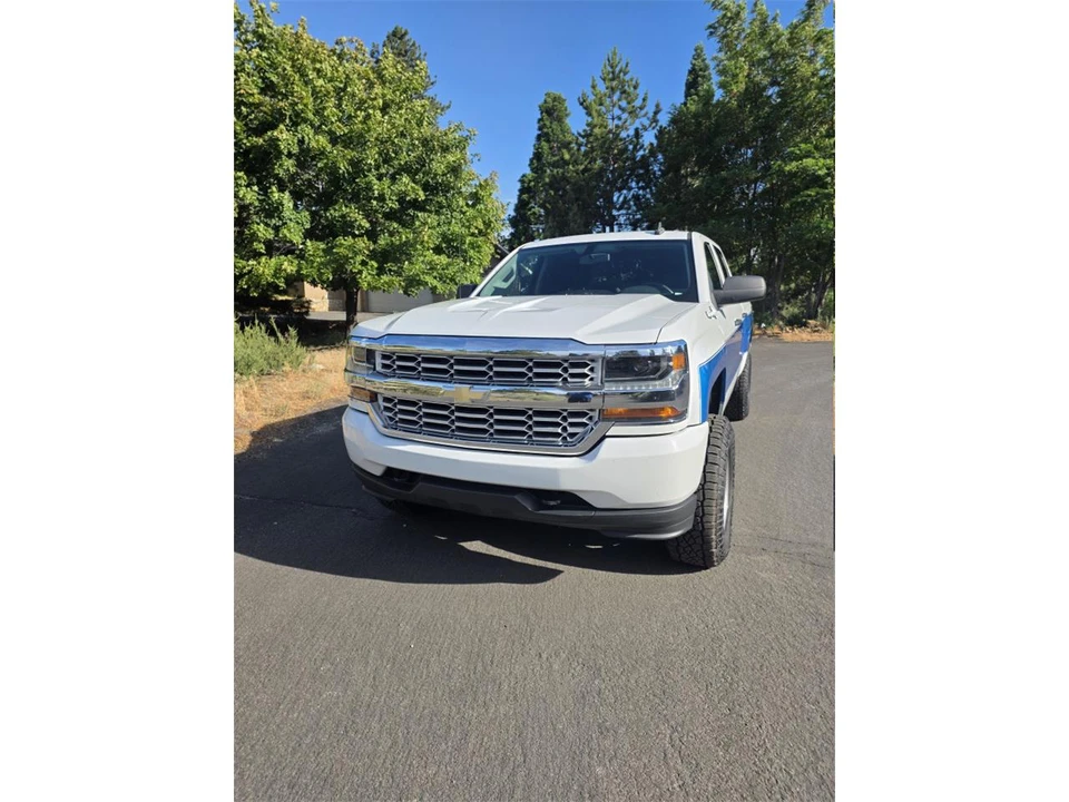 2016 Chevrolet Silverado 3rd Gen - Image 9 of 26