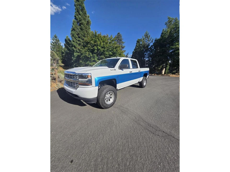 2016 Chevrolet Silverado 3rd Gen - Image 6 of 26