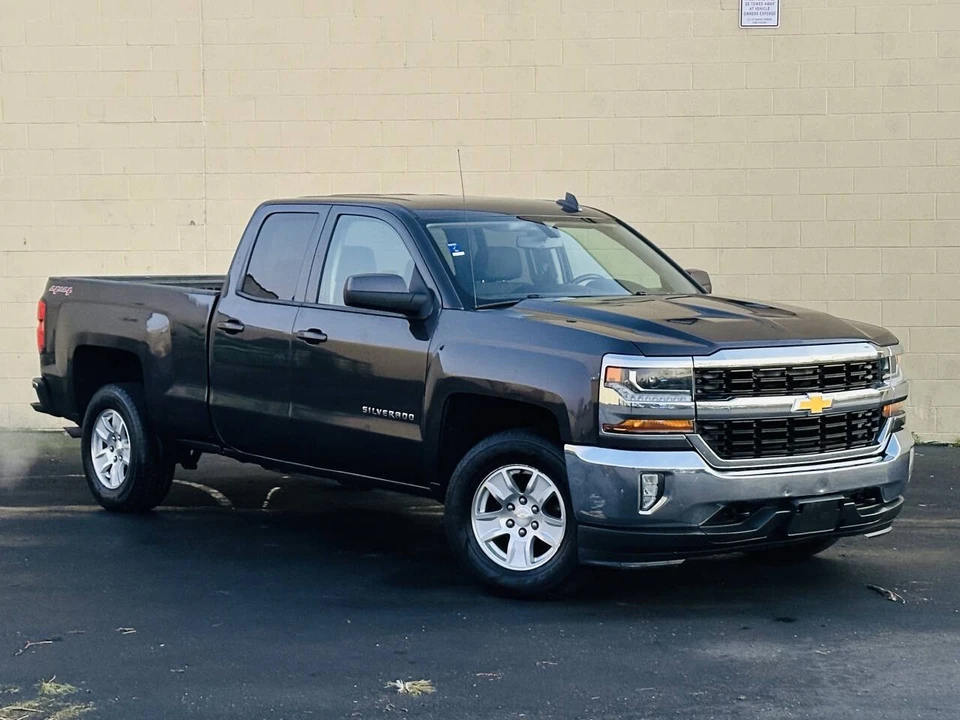 2016 Chevrolet Silverado 3rd Gen - Image 2 of 21
