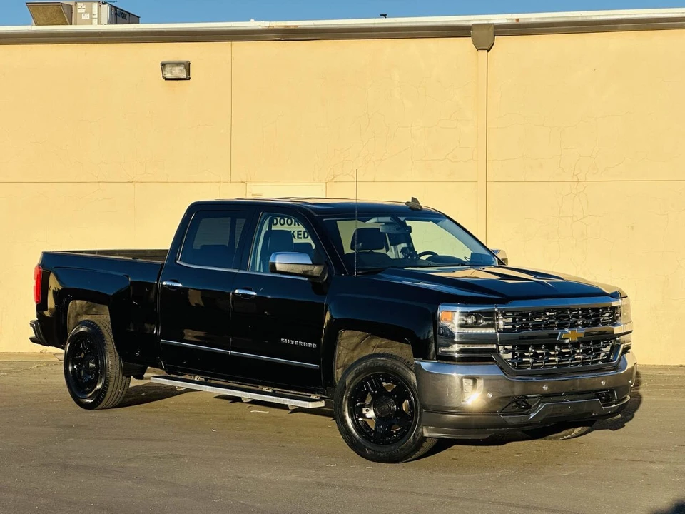 2016 Chevrolet Silverado 3rd Gen - Image 2 of 20