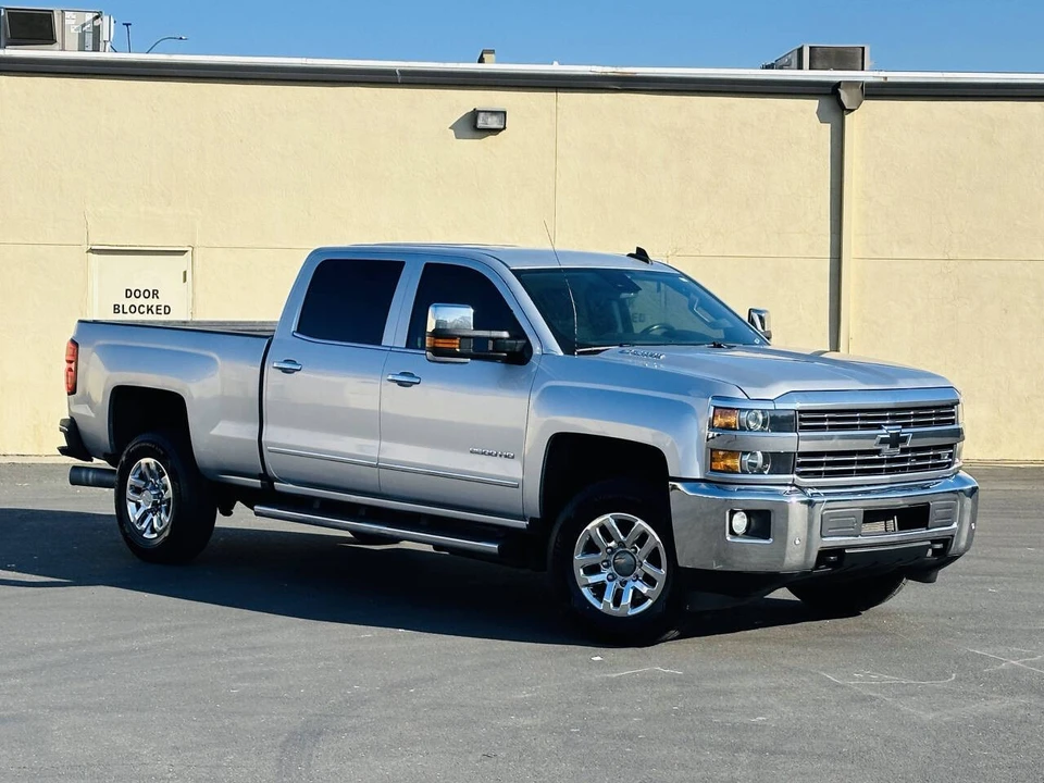 2016 Chevrolet Silverado 3rd Gen - Image 2 of 21