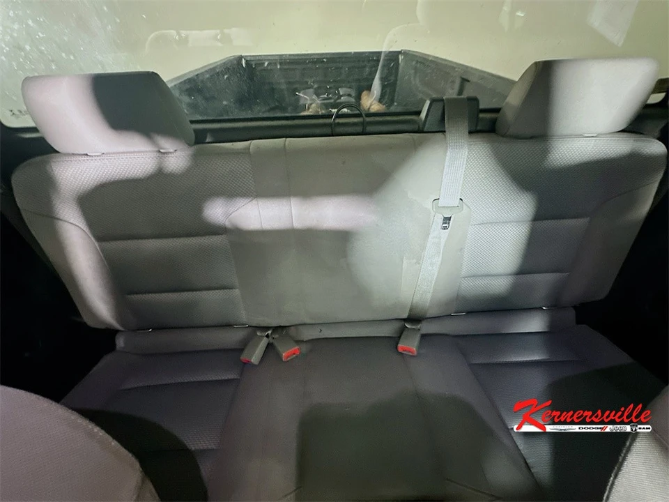 2016 Chevrolet Silverado Heavy Duty 2nd Gen - Image 13 of 21