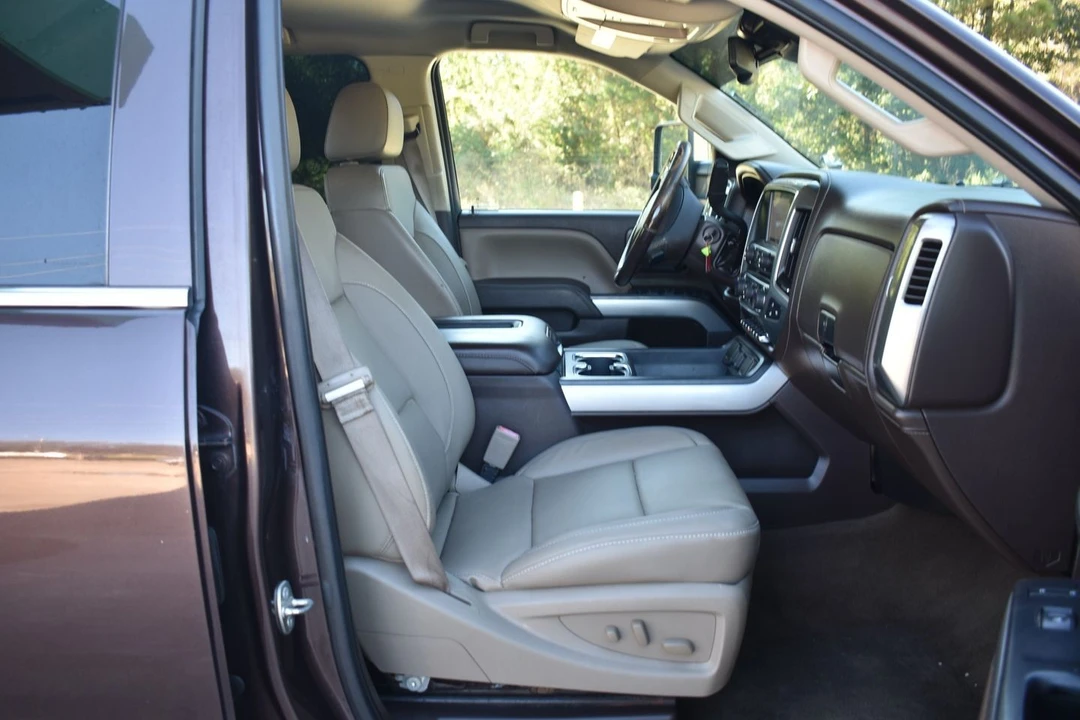 2016 Chevrolet Silverado Heavy Duty 3rd Gen - Image 17 of 21