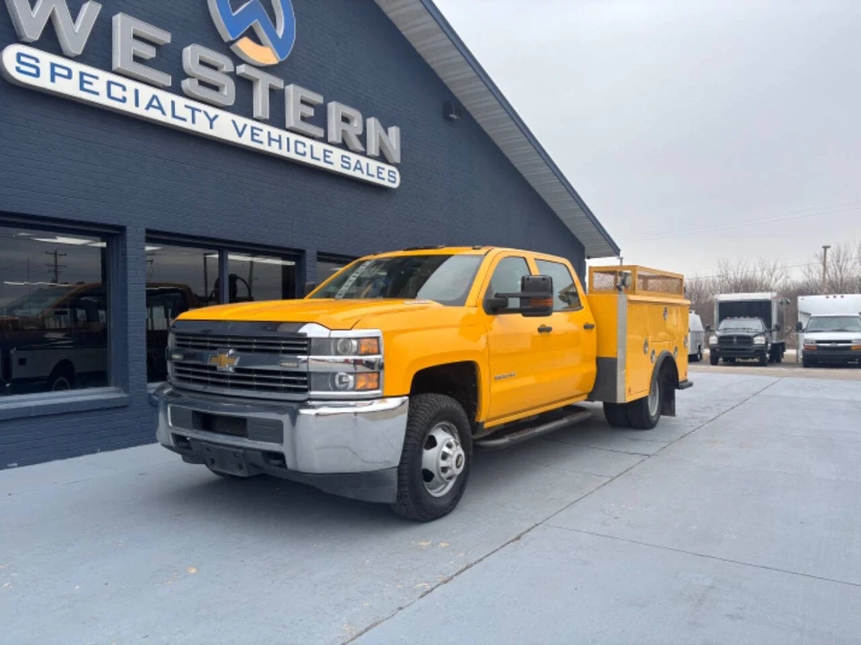 2016 Chevrolet Silverado Heavy Duty 3rd Gen - Image 3 of 12