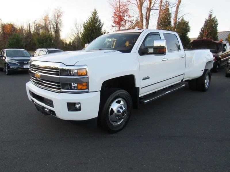 2016 Chevrolet Silverado Heavy Duty 3rd Gen - Image 2 of 12