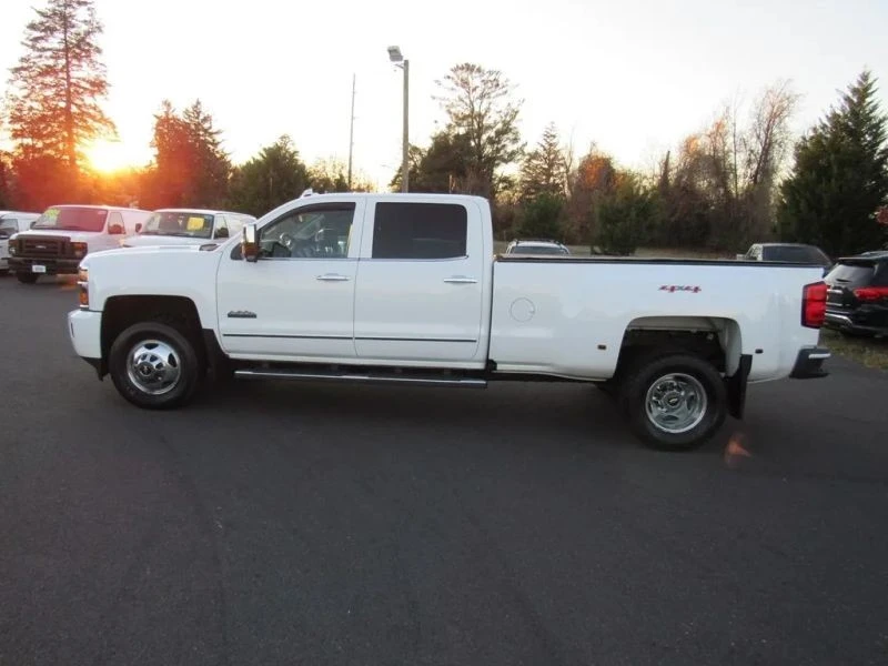 2016 Chevrolet Silverado Heavy Duty 3rd Gen - Image 4 of 12