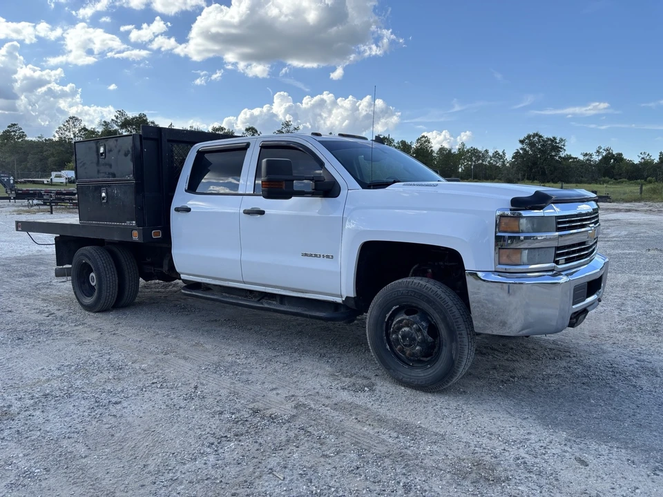 2016 Chevrolet Silverado Heavy Duty 3rd Gen - Image 10 of 20
