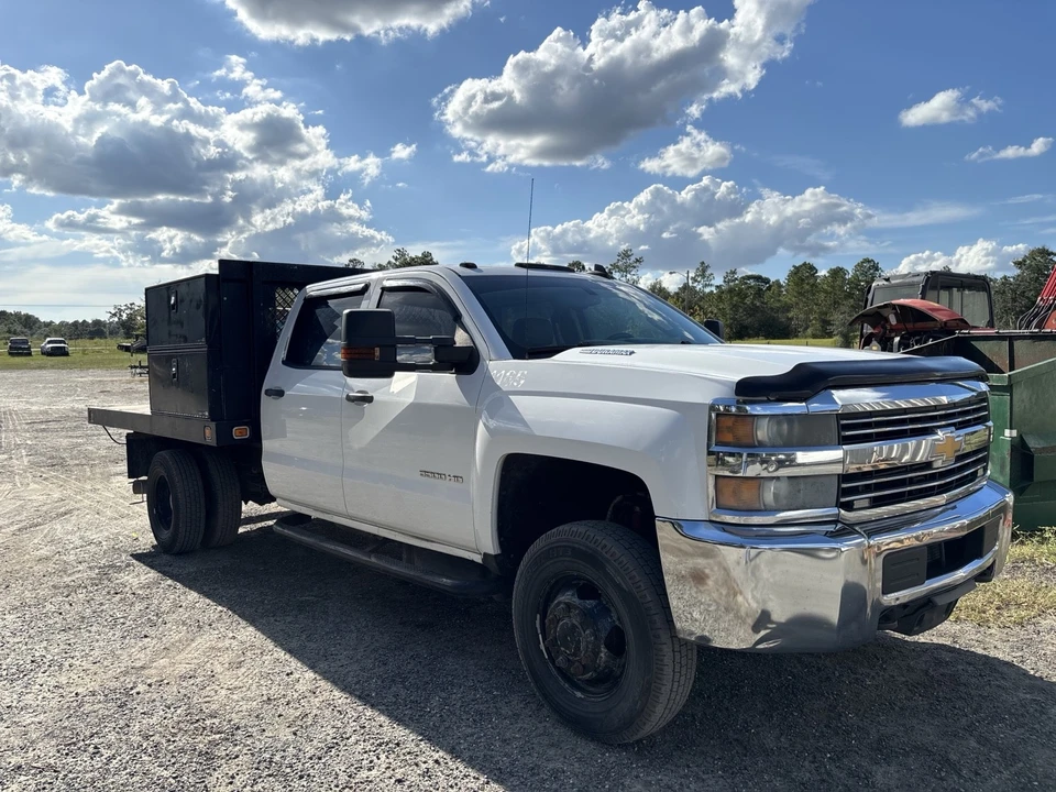 2016 Chevrolet Silverado Heavy Duty 3rd Gen - Image 2 of 20