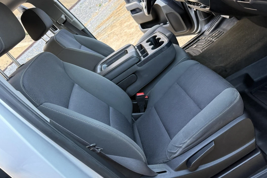 2016 Chevrolet Silverado Heavy Duty 3rd Gen - Image 4 of 7