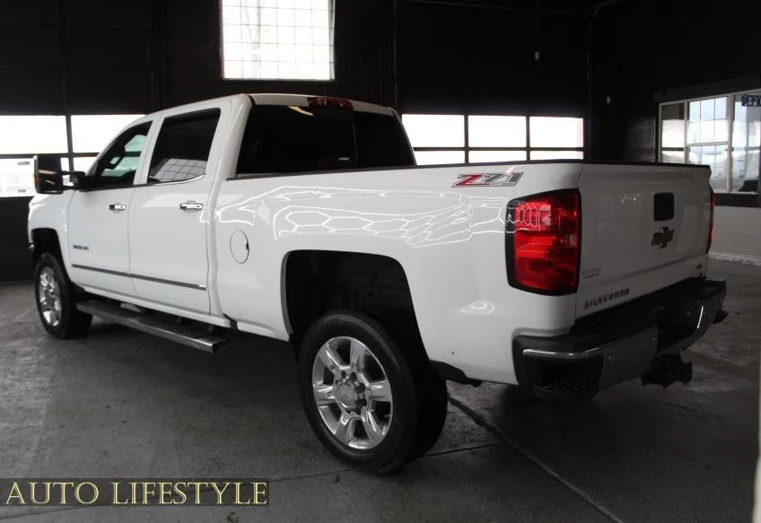 2016 Chevrolet Silverado Heavy Duty 3rd Gen - Image 5 of 21