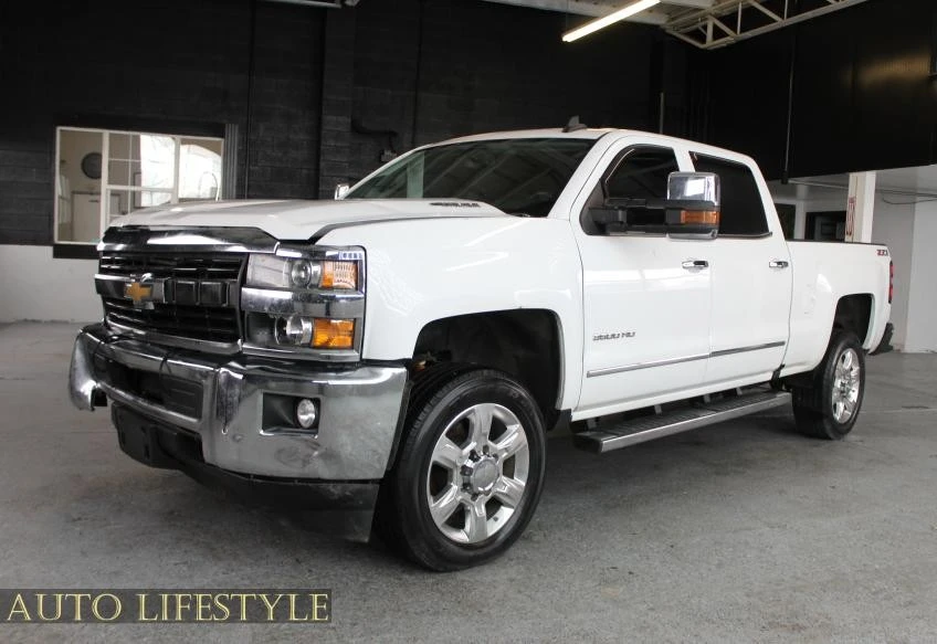 2016 Chevrolet Silverado Heavy Duty 3rd Gen - Image 3 of 21