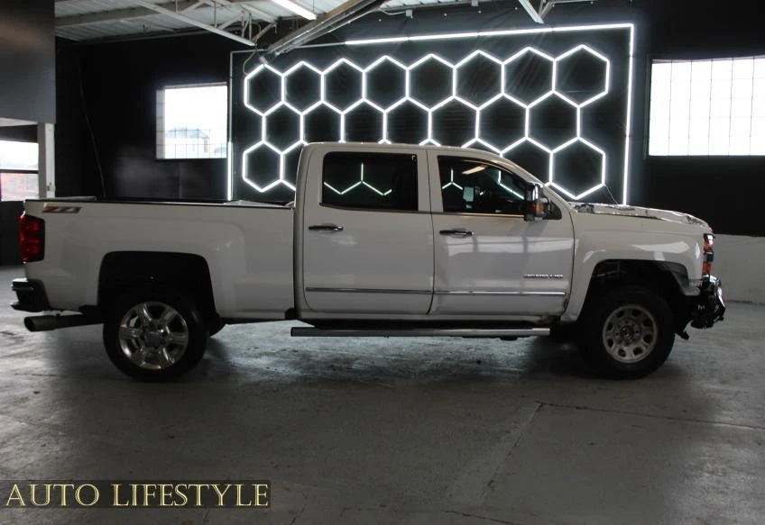 2016 Chevrolet Silverado Heavy Duty 3rd Gen - Image 9 of 21