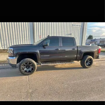 2016 Chevrolet Silverado (Classic) 1500 Crew Cab LT