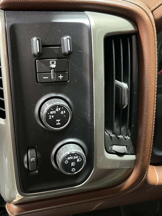 2016 Chevrolet Silverado 3rd Gen - Image 11 of 31