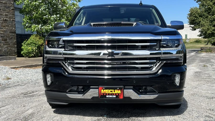 2016 Chevrolet Silverado 3rd Gen - Image 2 of 31