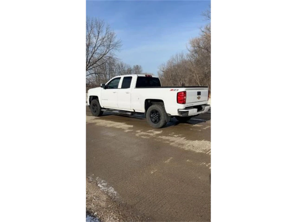 2016 Chevrolet Silverado 3rd Gen - Image 5 of 13
