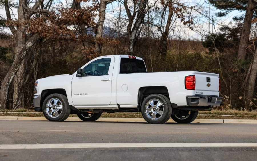 2016 Chevrolet Silverado 3rd Gen - Image 2 of 31