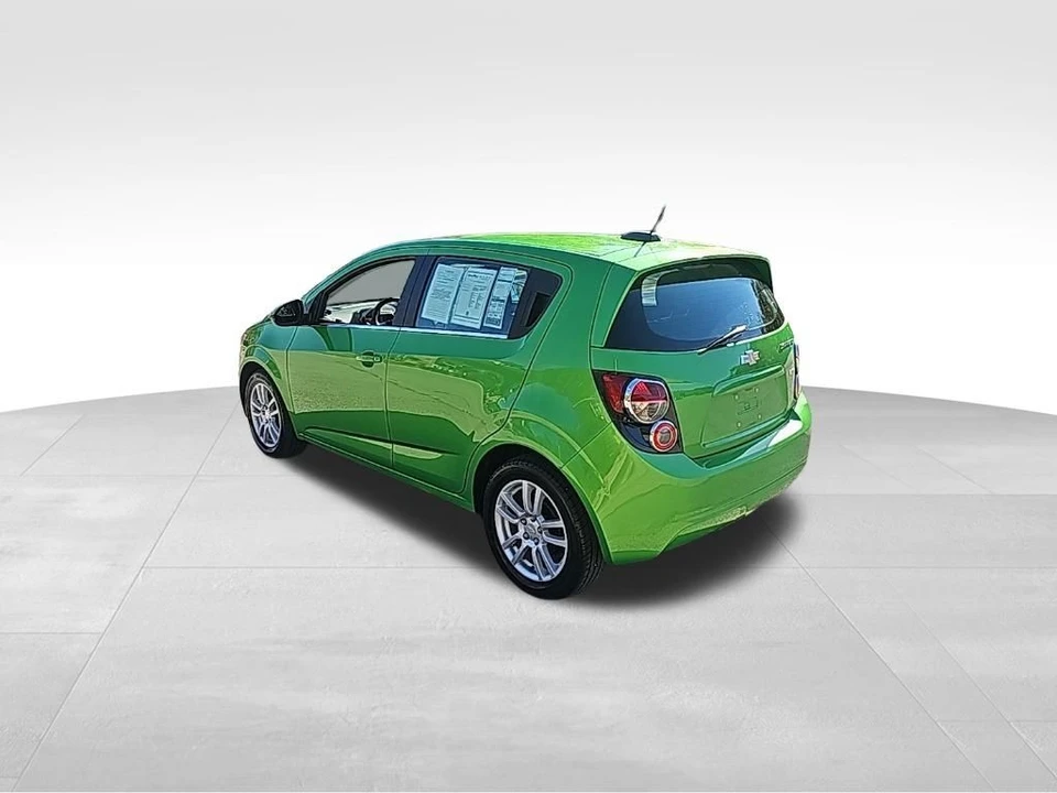 2016 Chevrolet Aveo/Sonic - Image 5 of 12