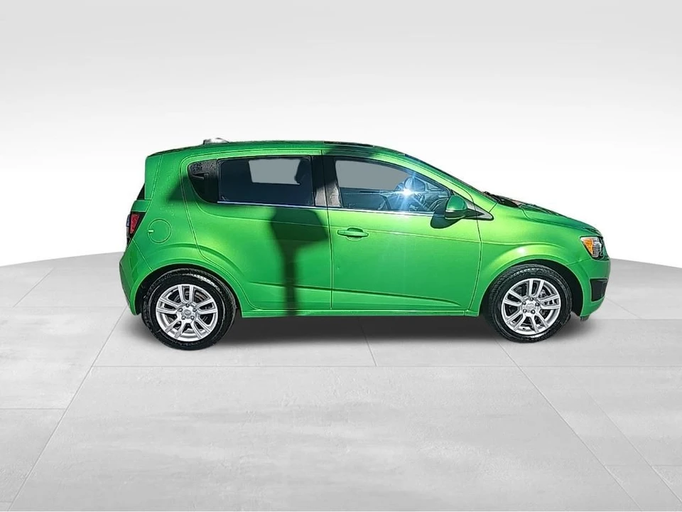 2016 Chevrolet Aveo/Sonic - Image 9 of 12