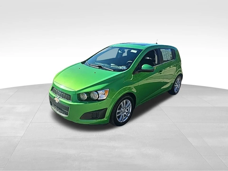 2016 Chevrolet Aveo/Sonic - Image 3 of 12