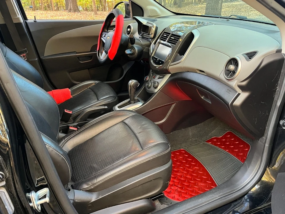 2016 Chevrolet Aveo/Sonic - Image 17 of 18