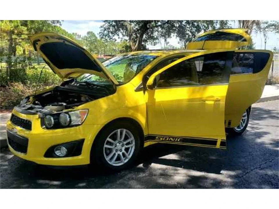 2016 Chevrolet Aveo/Sonic - Image 9 of 30