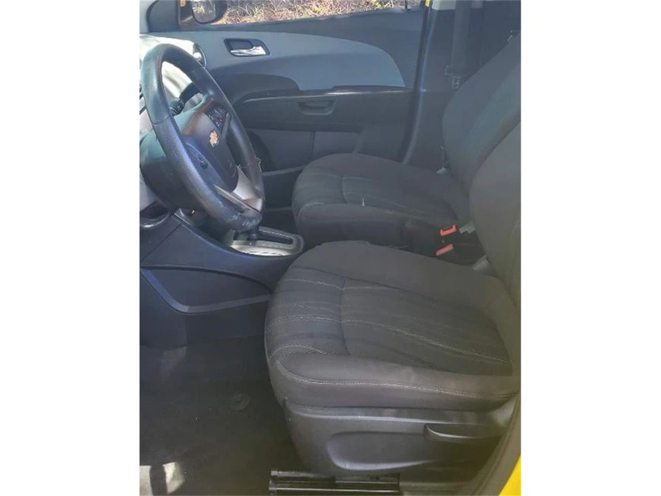 2016 Chevrolet Aveo/Sonic - Image 18 of 30