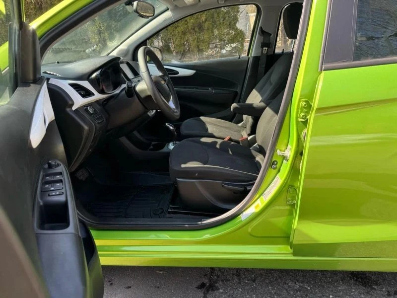 2016 Chevrolet Spark - Image 10 of 12