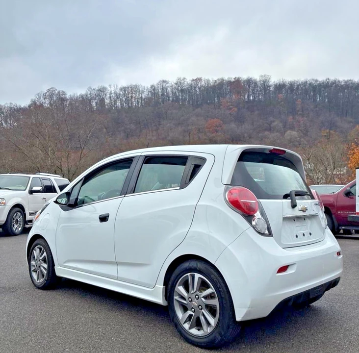 2016 Chevrolet Spark - Image 5 of 20