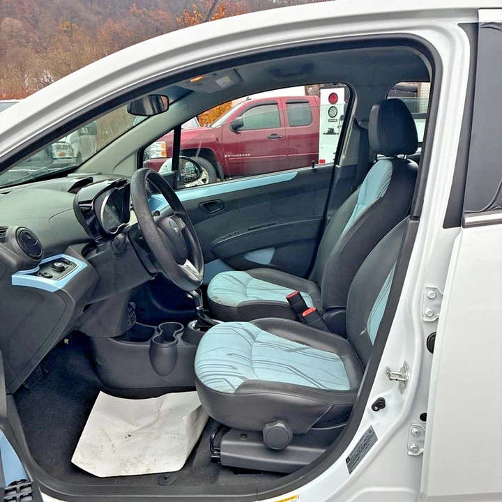 2016 Chevrolet Spark - Image 11 of 20