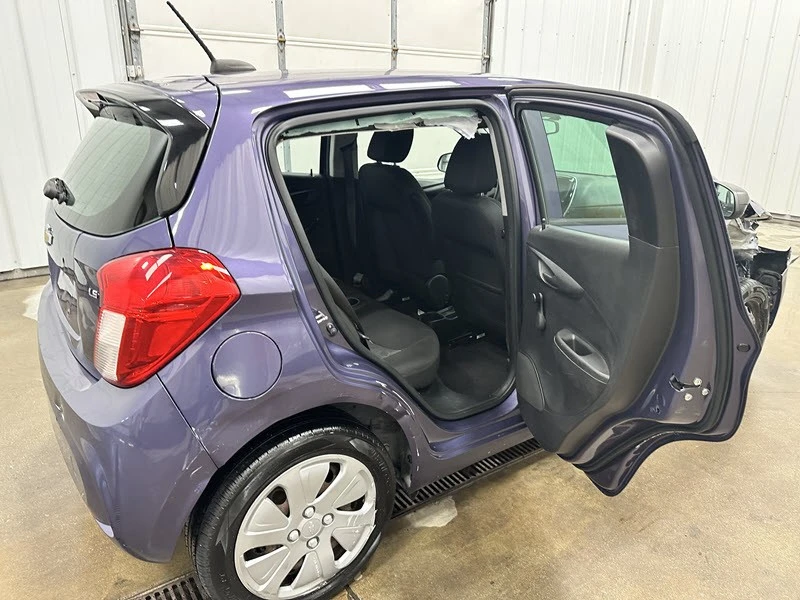 2016 Chevrolet Spark - Image 15 of 24