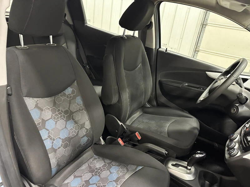 2016 Chevrolet Spark - Image 17 of 21