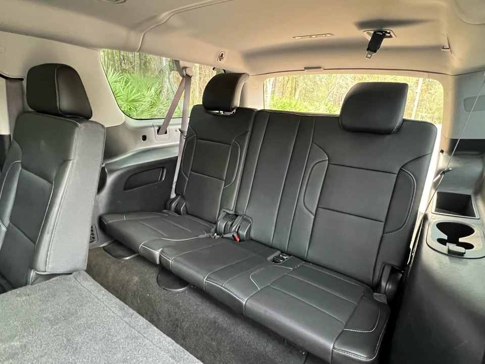 2016 Chevrolet Suburban 11th Gen - Image 10 of 17