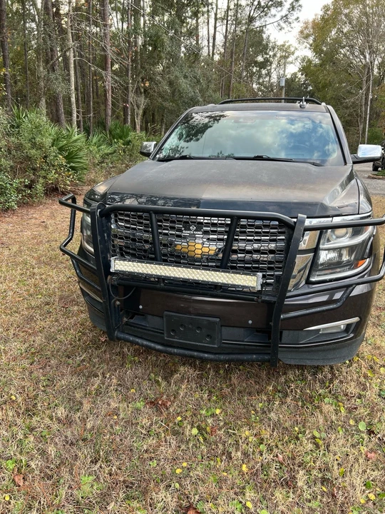 2016 Chevrolet Suburban 11th Gen - Image 2 of 17