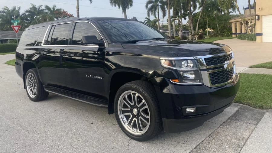 2016 Chevrolet Suburban 11th Gen - Image 3 of 7