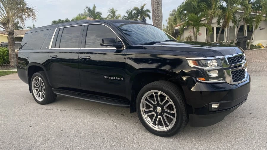 2016 Chevrolet Suburban 11th Gen - Image 2 of 7
