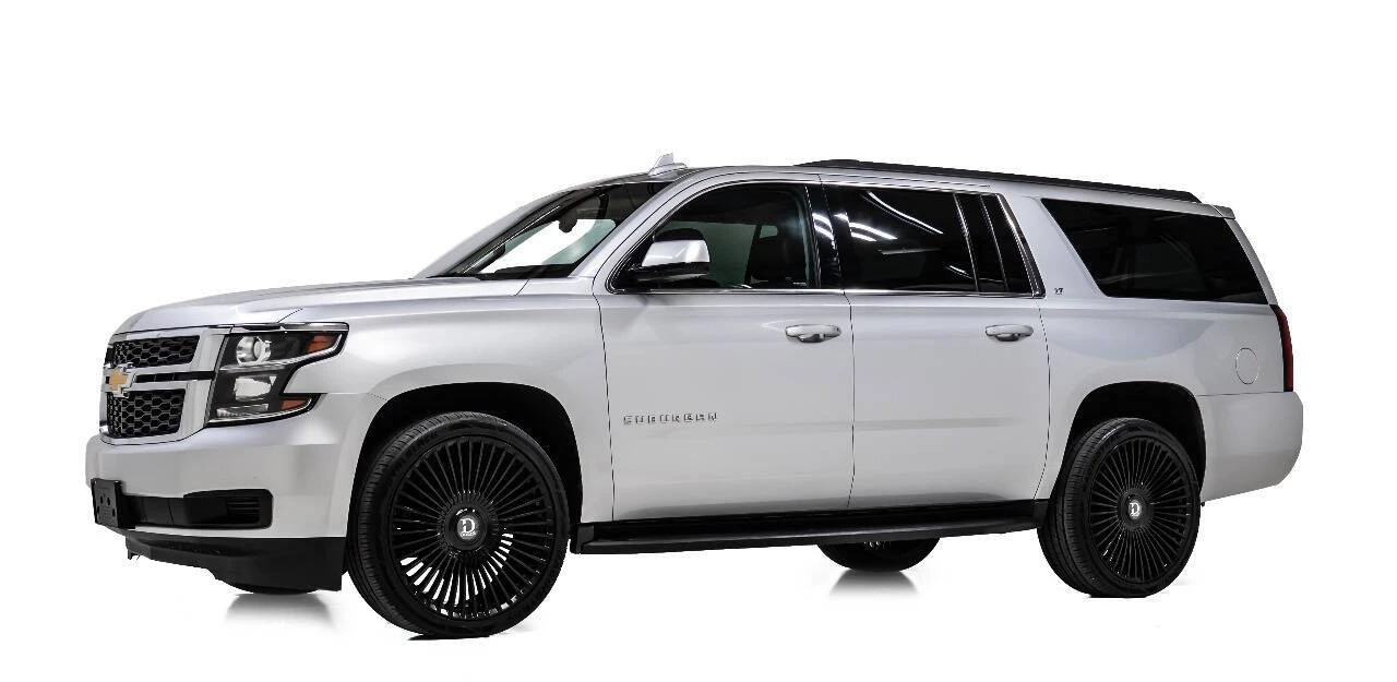2016 Chevrolet Suburban 12th Gen - Image 2 of 12