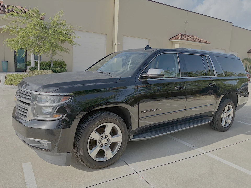 2016 Chevrolet Suburban 11th Gen - Image 7 of 31