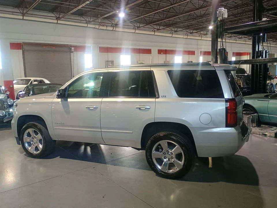2016 Chevrolet Tahoe 4th Gen - Image 3 of 12