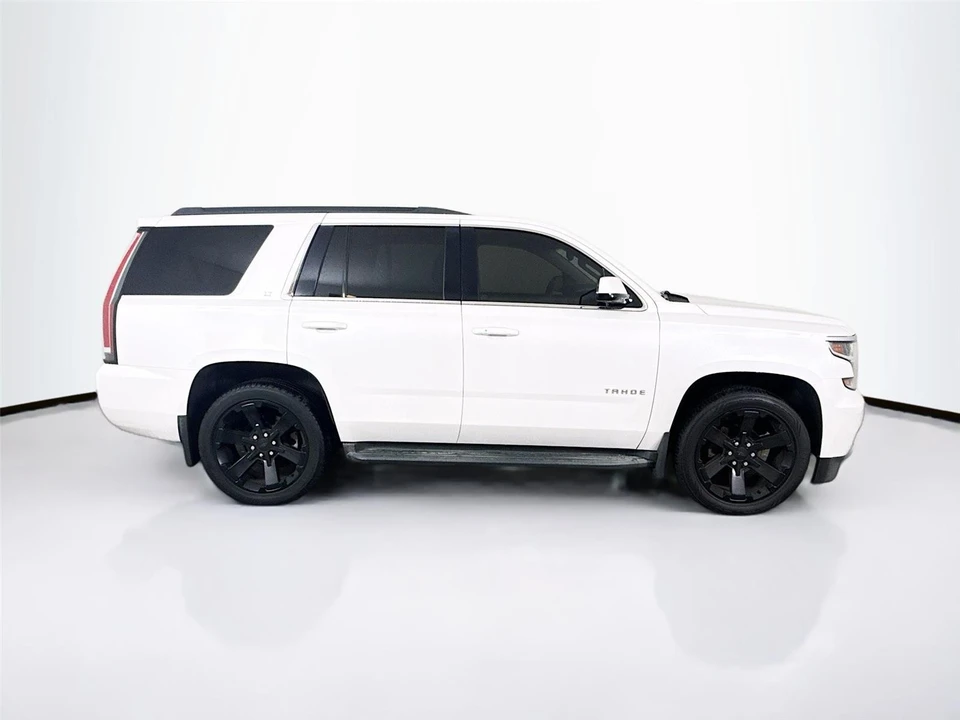 2016 Chevrolet Tahoe 4th Gen - Image 10 of 15