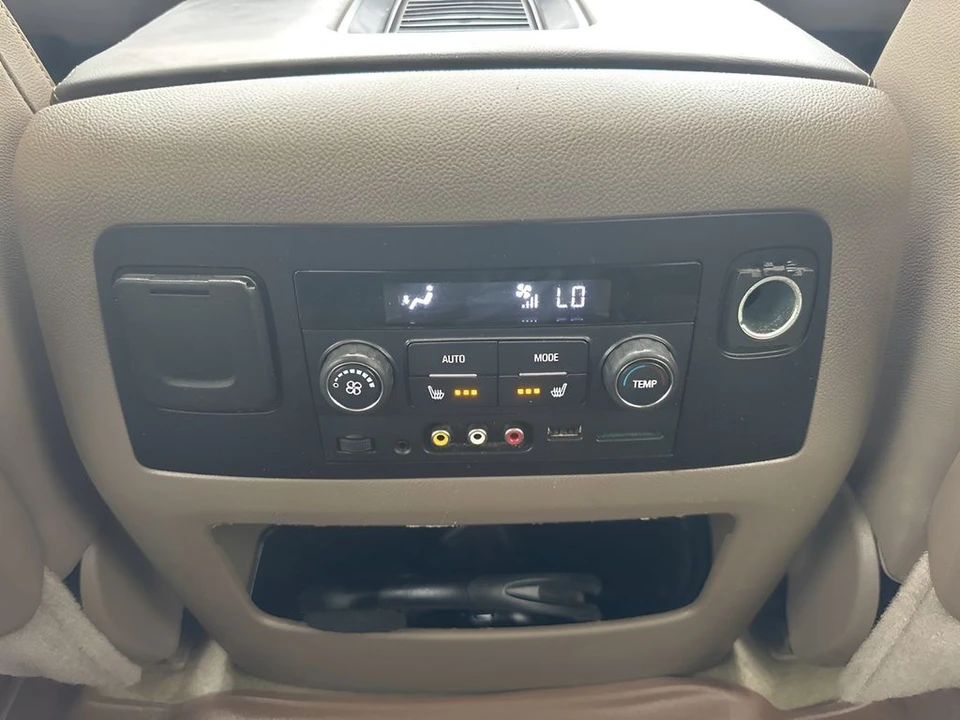 2016 Chevrolet Tahoe 4th Gen - Image 15 of 21